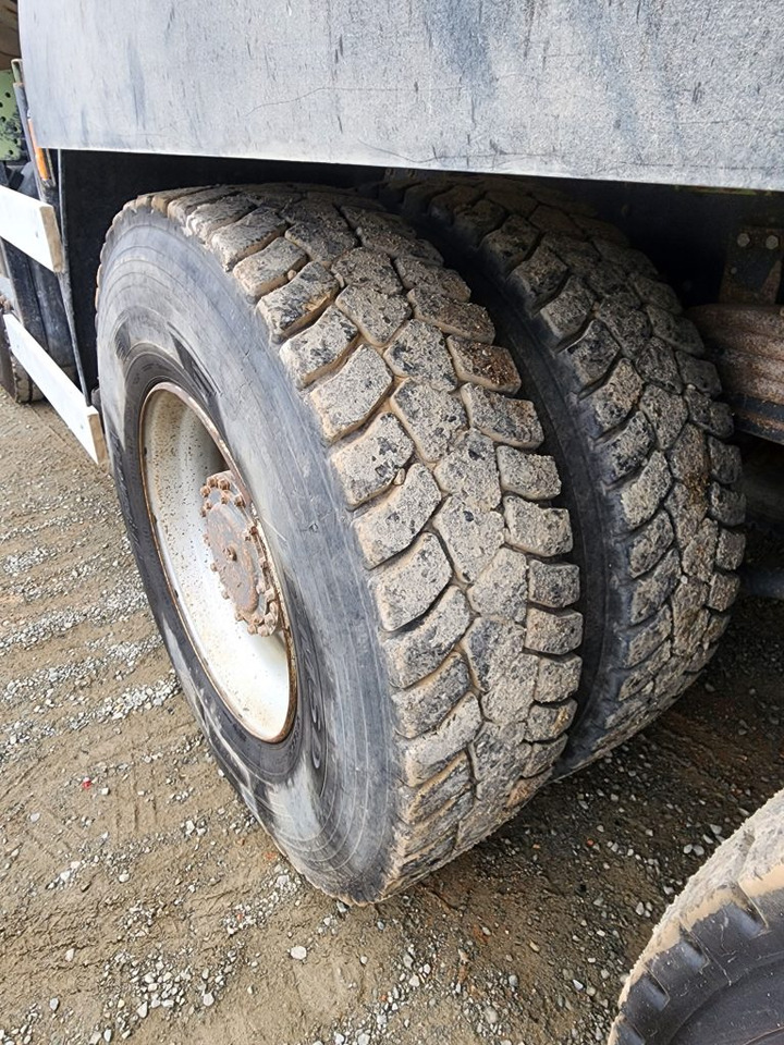 DAF 85.410 8×4 - Φορτηγό ανατρεπόμενο: φωτογραφία 4 DAF 85.410 8×4 - Φορτηγό ανατρεπόμενο: φωτογραφία 4