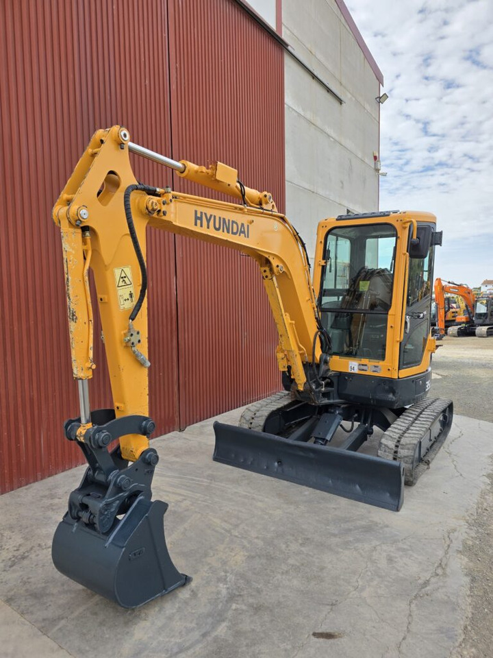 HYUNDAI ROBEX 35Z-9 - Μίνι εκσκαφέας: φωτογραφία 2 HYUNDAI ROBEX 35Z-9 - Μίνι εκσκαφέας: φωτογραφία 2
