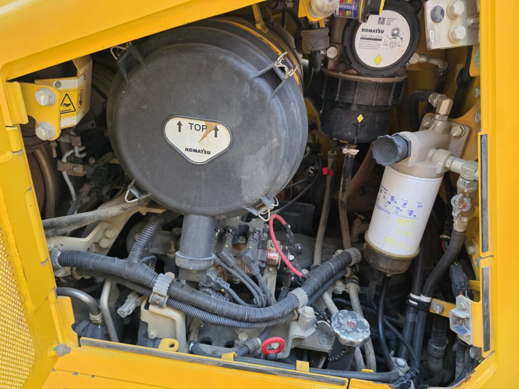 KOMATSU D61PX-24 - Μπουλντόζα: φωτογραφία 5 KOMATSU D61PX-24 - Μπουλντόζα: φωτογραφία 5