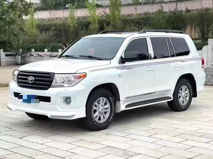 Toyota Land Cruiser - SUV: φωτογραφία 1 Toyota Land Cruiser - SUV: φωτογραφία 1