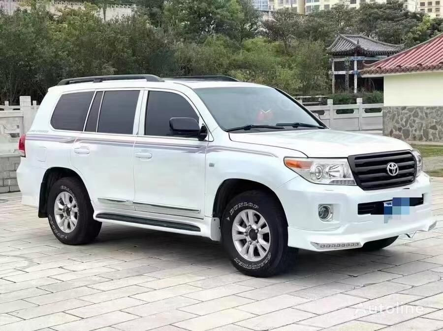 Toyota Land Cruiser - SUV: φωτογραφία 1 Toyota Land Cruiser - SUV: φωτογραφία 1