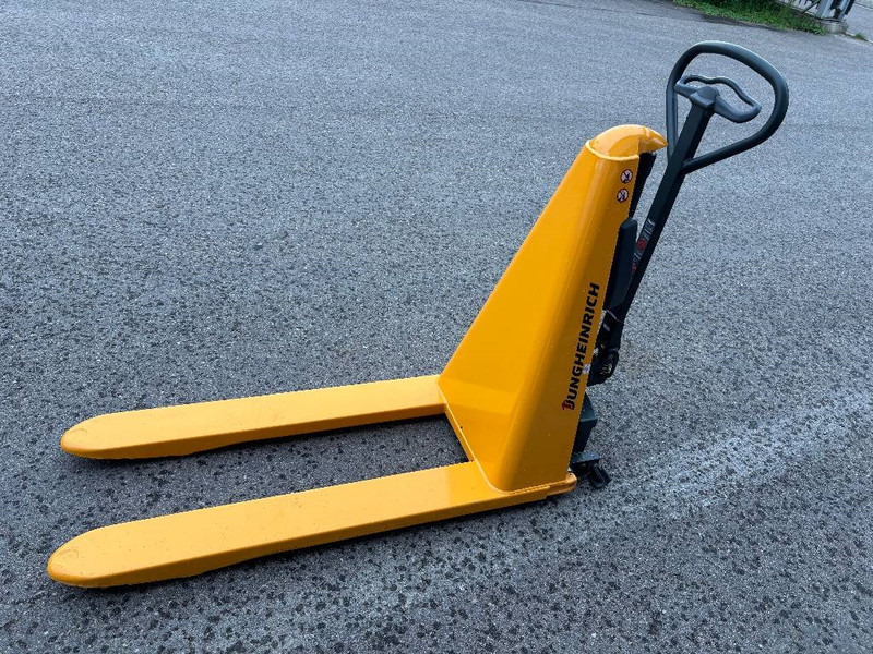 Jungheinrich Scherenhubwagen AMX 10e - Μηχάνημα στοίβαξης: φωτογραφία 5 Jungheinrich Scherenhubwagen AMX 10e - Μηχάνημα στοίβαξης: φωτογραφία 5