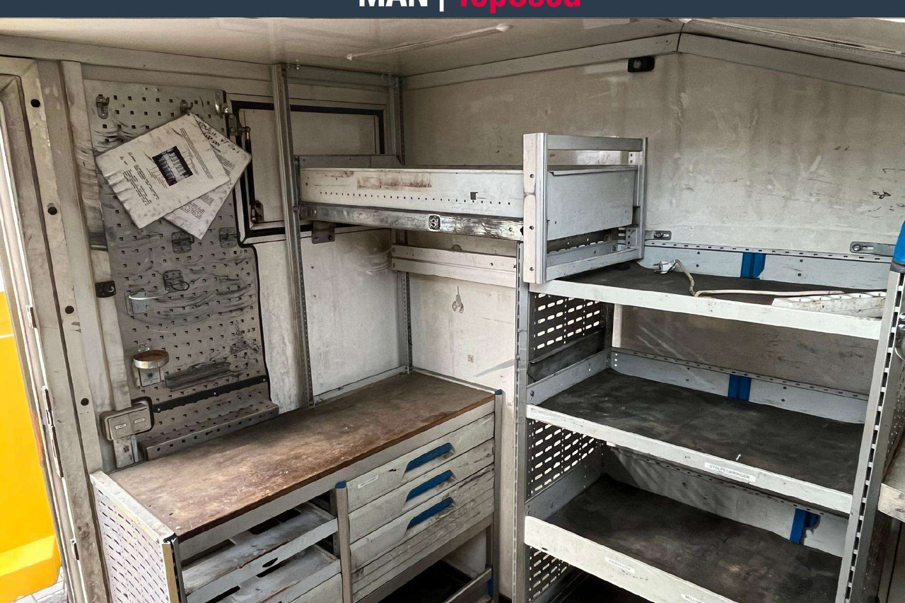 Φορτηγό με γερανό MAN 8.220 4X2 bokštelis(9291): φωτογραφία 9 Φορτηγό με γερανό MAN 8.220 4X2 bokštelis(9291): φωτογραφία 9