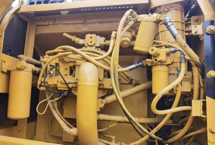 30 Ton Heavy Excavator Japan Origin Cat 330d 330dl 330d2 Fairly Used Caterpillar Mining Excavator With Jack Hammer In Shanghai - Ερπυστριοφόρος εκσκαφέας: φωτογραφία 3 30 Ton Heavy Excavator Japan Origin Cat 330d 330dl 330d2 Fairly Used Caterpillar Mining Excavator With Jack Hammer In Shanghai - Ερπυστριοφόρος εκσκαφέας: φωτογραφία 3