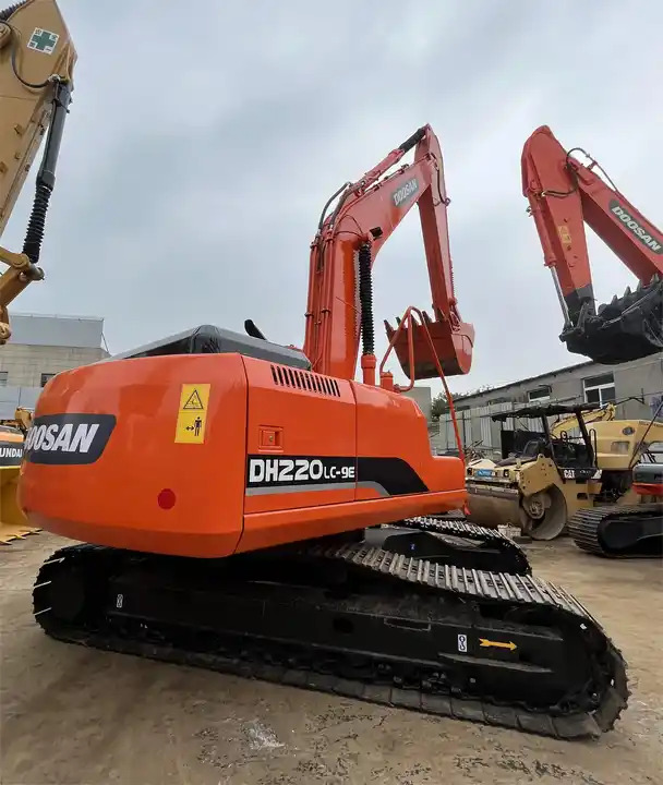 90% new used 22t Doosan DH220LC-9E DH220-9 DH220-9E DH220LC-9 crawler excavator - Ερπυστριοφόρος εκσκαφέας: φωτογραφία 1 90% new used 22t Doosan DH220LC-9E DH220-9 DH220-9E DH220LC-9 crawler excavator - Ερπυστριοφόρος εκσκαφέας: φωτογραφία 1