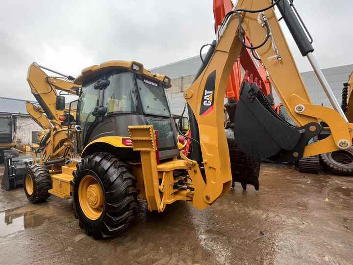 Backhoe loader CAT 420F loader used cheap CAT 420F loader and digger in good running condition on sale - Φορτωτής εκσκαφέας: φωτογραφία 4 Backhoe loader CAT 420F loader used cheap CAT 420F loader and digger in good running condition on sale - Φορτωτής εκσκαφέας: φωτογραφία 4