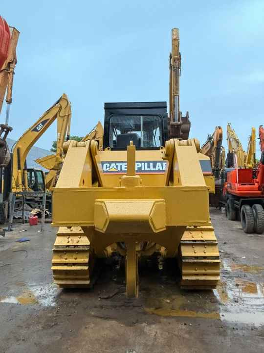 Cheap Caterpillar Bulldozer Cat D8R Second Hand Bulldozer With Rippers On Sale In Shanghai - Μπουλντόζα: φωτογραφία 4 Cheap Caterpillar Bulldozer Cat D8R Second Hand Bulldozer With Rippers On Sale In Shanghai - Μπουλντόζα: φωτογραφία 4