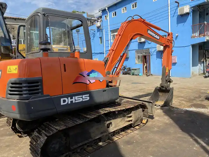 Doosan DH55-V Used Excavator Crawler Excavator Second Hand Japan Engine DH55-V Doosan Excavator in stock for sale - Μίνι εκσκαφέας: φωτογραφία 5 Doosan DH55-V Used Excavator Crawler Excavator Second Hand Japan Engine DH55-V Doosan Excavator in stock for sale - Μίνι εκσκαφέας: φωτογραφία 5
