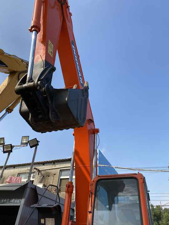 Good Condition Low price Used excavator doosan dx60 excavators machinery doosan dx60 dx80 dx75 dx225 - Ερπυστριοφόρος εκσκαφέας: φωτογραφία 5 Good Condition Low price Used excavator doosan dx60 excavators machinery doosan dx60 dx80 dx75 dx225 - Ερπυστριοφόρος εκσκαφέας: φωτογραφία 5