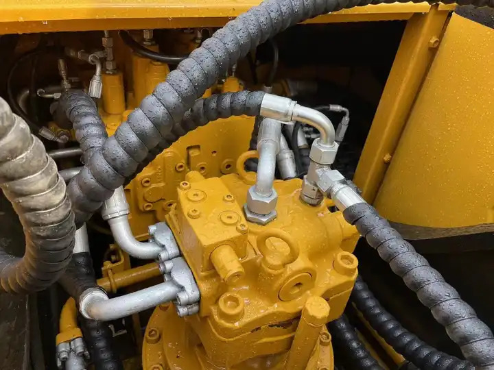 Good Price Used Sany Sy 215c Crawler Excavator in Good Condition Sany 215 Excavator - Εκσκαφέας: φωτογραφία 2 Good Price Used Sany Sy 215c Crawler Excavator in Good Condition Sany 215 Excavator - Εκσκαφέας: φωτογραφία 2