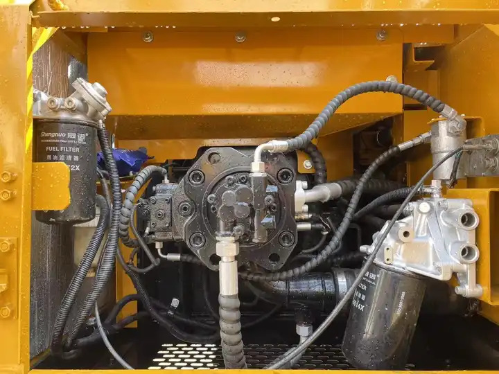 Good Price Used Sany Sy 215c Crawler Excavator in Good Condition Sany 215 Excavator - Εκσκαφέας: φωτογραφία 4 Good Price Used Sany Sy 215c Crawler Excavator in Good Condition Sany 215 Excavator - Εκσκαφέας: φωτογραφία 4