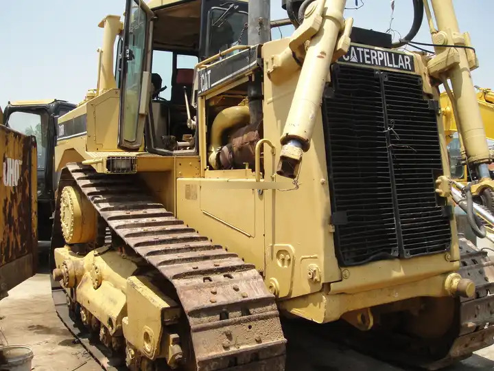 High Quality D8r Used Bulldozer Second Hand Bulldozer d8r with good condition in low price For Sale - Μπουλντόζα: φωτογραφία 5 High Quality D8r Used Bulldozer Second Hand Bulldozer d8r with good condition in low price For Sale - Μπουλντόζα: φωτογραφία 5