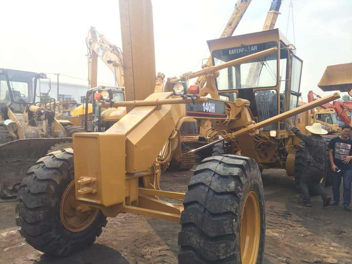 Hot Sale Used Cat 140H Motor Grader with Good Condition,USED Heavy Equipment Used Motor Grader CAT 140H Grader - Γκρέιντερ: φωτογραφία 4 Hot Sale Used Cat 140H Motor Grader with Good Condition,USED Heavy Equipment Used Motor Grader CAT 140H Grader - Γκρέιντερ: φωτογραφία 4
