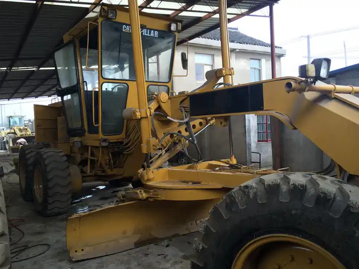 Hot sale High quality CAT 140g Used motor grader original ca motor grader 140g cheap price - Γκρέιντερ: φωτογραφία 4 Hot sale High quality CAT 140g Used motor grader original ca motor grader 140g cheap price - Γκρέιντερ: φωτογραφία 4