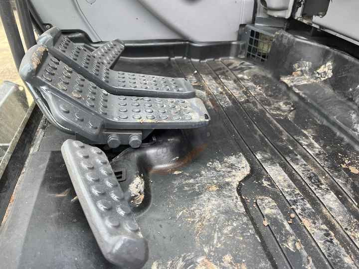 Hot sale Used Hitachi ZX120 digger medium size Excavator second hand excavator - Ερπυστριοφόρος εκσκαφέας: φωτογραφία 4 Hot sale Used Hitachi ZX120 digger medium size Excavator second hand excavator - Ερπυστριοφόρος εκσκαφέας: φωτογραφία 4