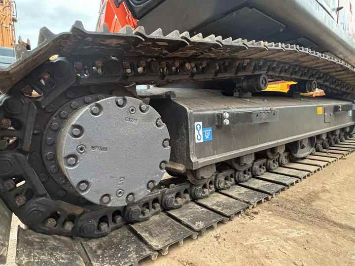 Hot sale Used Hitachi ZX200-3 digger 20ton Excavator second hand excavator - Ερπυστριοφόρος εκσκαφέας: φωτογραφία 2 Hot sale Used Hitachi ZX200-3 digger 20ton Excavator second hand excavator - Ερπυστριοφόρος εκσκαφέας: φωτογραφία 2