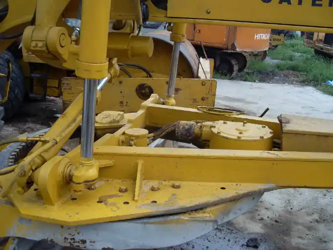 Hot sale Used Tractor Cater CAT 140G Used Machine Motor Graders - Γκρέιντερ: φωτογραφία 5 Hot sale Used Tractor Cater CAT 140G Used Machine Motor Graders - Γκρέιντερ: φωτογραφία 5