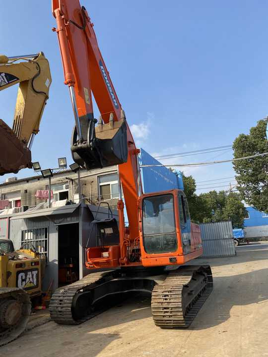Hydraulic Excavator Doosan DX225LC and More Used Excavator from Korea - Ερπυστριοφόρος εκσκαφέας: φωτογραφία 3 Hydraulic Excavator Doosan DX225LC and More Used Excavator from Korea - Ερπυστριοφόρος εκσκαφέας: φωτογραφία 3