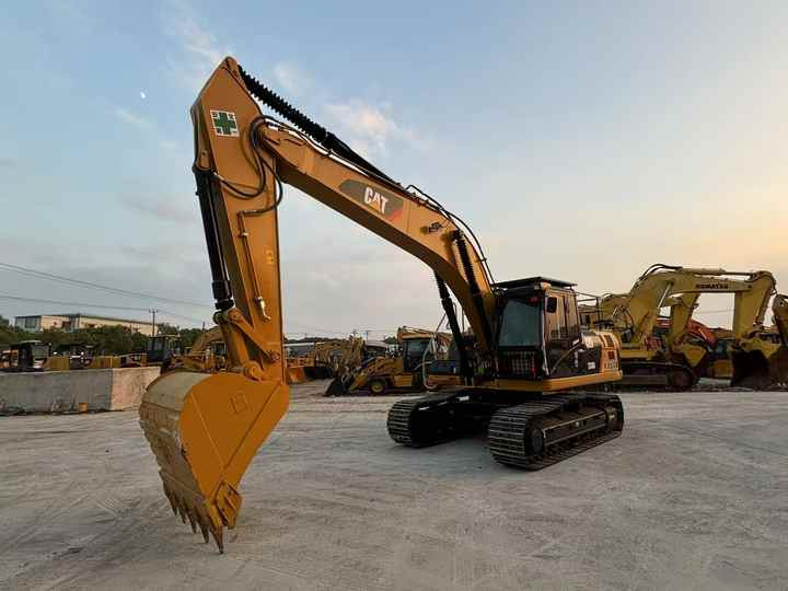 Original Japan Cat Excavadora Caterpillar 330D2L Excavator Digger Cat 330d Heavy Machinery for Construction - Εκσκαφέας: φωτογραφία 4 Original Japan Cat Excavadora Caterpillar 330D2L Excavator Digger Cat 330d Heavy Machinery for Construction - Εκσκαφέας: φωτογραφία 4