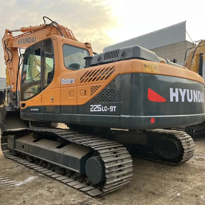 Original Used Excavators Hyundai 225LC-9 for Sale - Ερπυστριοφόρος εκσκαφέας: φωτογραφία 1 Original Used Excavators Hyundai 225LC-9 for Sale - Ερπυστριοφόρος εκσκαφέας: φωτογραφία 1
