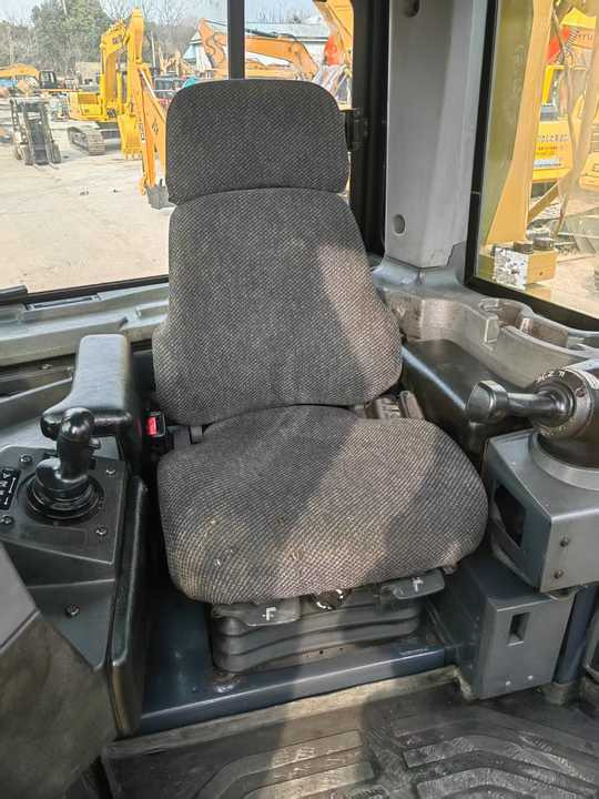 USED D8T CAT Bulldozer Price D8R Used Caterpillar Bulldozer crawler bulldozer made in brazil - Μπουλντόζα: φωτογραφία 5 USED D8T CAT Bulldozer Price D8R Used Caterpillar Bulldozer crawler bulldozer made in brazil - Μπουλντόζα: φωτογραφία 5