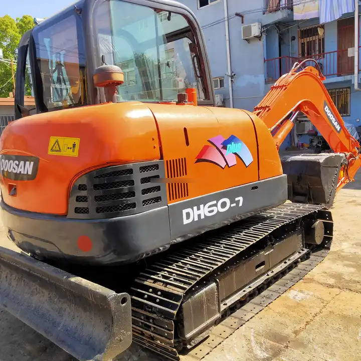 Used Doosan Machinery for Sale Mini excavator DH55-V DH60-7 for sale Fast Delivery Competitive Price Digger Hydraulic Excavator - Ερπυστριοφόρος εκσκαφέας: φωτογραφία 5 Used Doosan Machinery for Sale Mini excavator DH55-V DH60-7 for sale Fast Delivery Competitive Price Digger Hydraulic Excavator - Ερπυστριοφόρος εκσκαφέας: φωτογραφία 5
