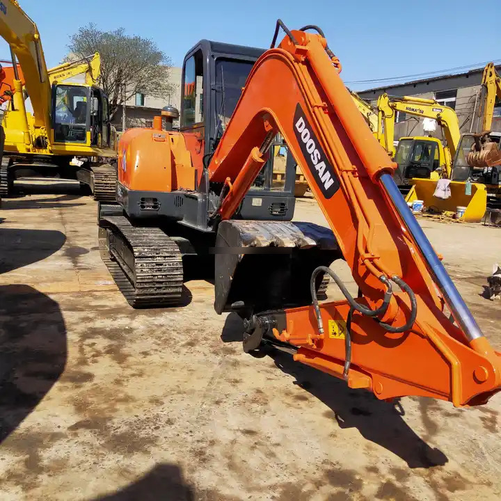 Used Doosan Machinery for Sale Mini excavator DH55-V DH60-7 for sale Fast Delivery Competitive Price Digger Hydraulic Excavator - Ερπυστριοφόρος εκσκαφέας: φωτογραφία 1 Used Doosan Machinery for Sale Mini excavator DH55-V DH60-7 for sale Fast Delivery Competitive Price Digger Hydraulic Excavator - Ερπυστριοφόρος εκσκαφέας: φωτογραφία 1