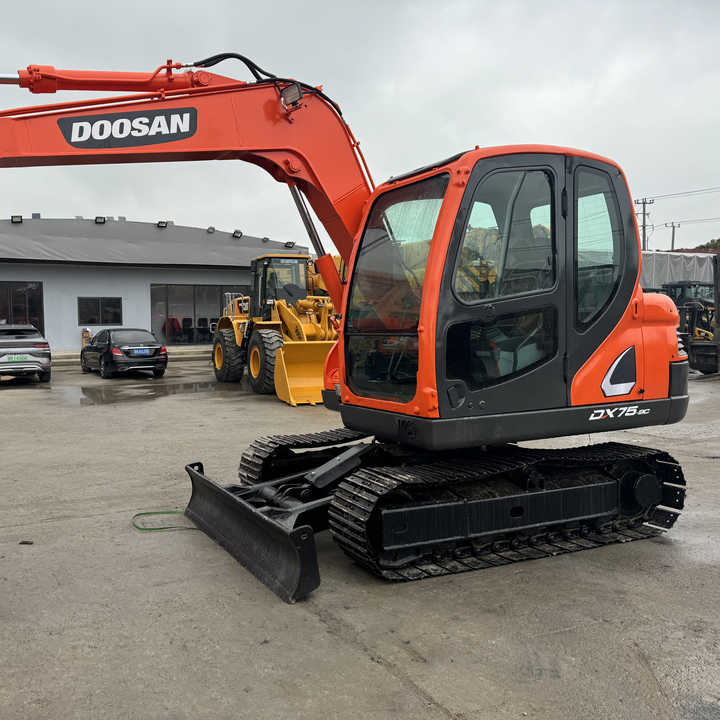 Used Excavator Doosan DX75-9C Second-hand Excavator Digger DX75-9C Compact Shovel Crawler Doosan 75 Excavator Doosan Dx75-9C - Ερπυστριοφόρος εκσκαφέας: φωτογραφία 1 Used Excavator Doosan DX75-9C Second-hand Excavator Digger DX75-9C Compact Shovel Crawler Doosan 75 Excavator Doosan Dx75-9C - Ερπυστριοφόρος εκσκαφέας: φωτογραφία 1