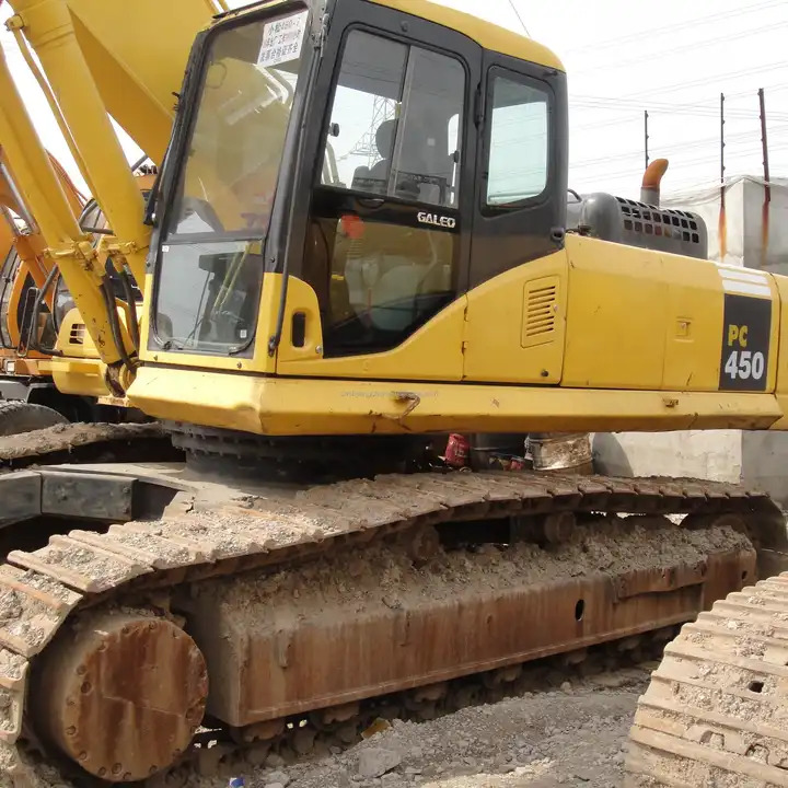 Used Komatsu excavator PC450-7 in good condition for sale - Ερπυστριοφόρος εκσκαφέας: φωτογραφία 1 Used Komatsu excavator PC450-7 in good condition for sale - Ερπυστριοφόρος εκσκαφέας: φωτογραφία 1