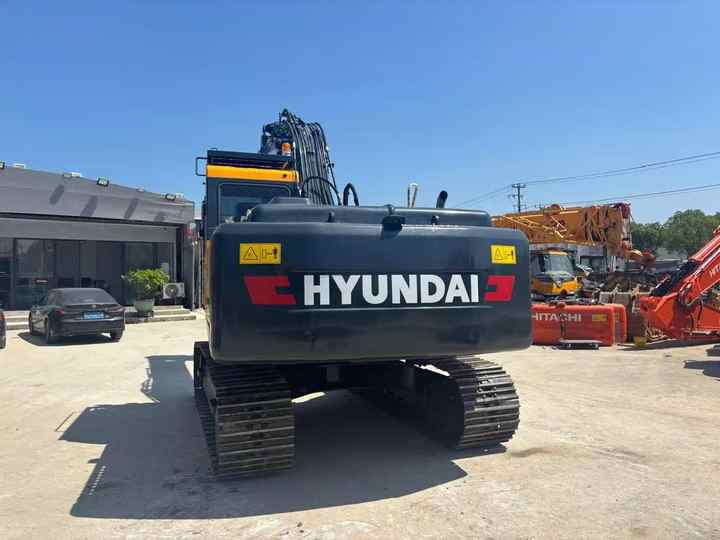 Used Korea Hyundai 220LC-9 22TON of Excavators in Good Condition Low Price Second-hand - Εκσκαφέας: φωτογραφία 4 Used Korea Hyundai 220LC-9 22TON of Excavators in Good Condition Low Price Second-hand - Εκσκαφέας: φωτογραφία 4