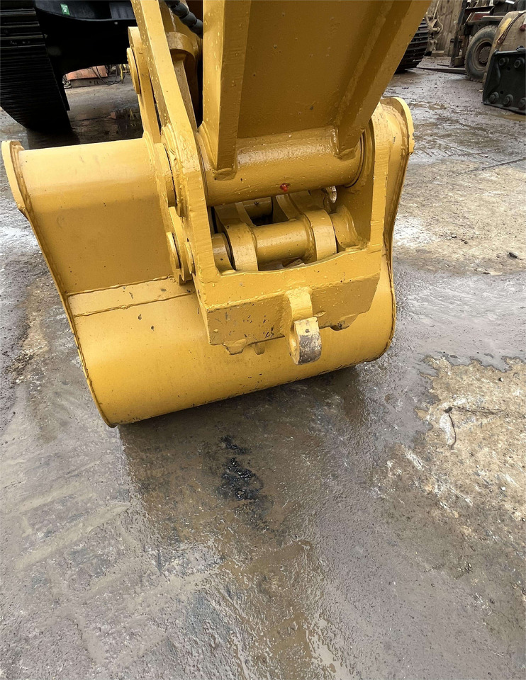 Ερπυστριοφόρος εκσκαφέας Used construction machine CAT 320D  excavator machine for sale cater machinery  Used excavators: φωτογραφία 6