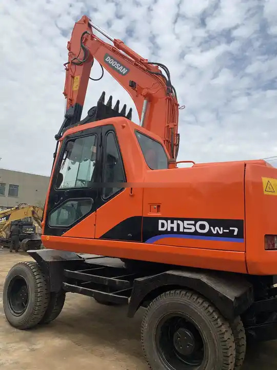 Wheel digging excavator Used DOOSAN150W DH150W DH150W-7 / second-hand KOREA engine DOOSAN DH 150 150W-7 DOOSAN150 - Ερπυστριοφόρος εκσκαφέας: φωτογραφία 4 Wheel digging excavator Used DOOSAN150W DH150W DH150W-7 / second-hand KOREA engine DOOSAN DH 150 150W-7 DOOSAN150 - Ερπυστριοφόρος εκσκαφέας: φωτογραφία 4