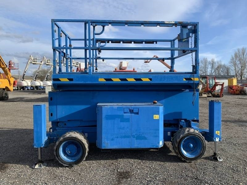 Genie GS4069 DC - 14,02 m, electric - Ψαλιδωτό ανυψωτικό: φωτογραφία 4 Genie GS4069 DC - 14,02 m, electric - Ψαλιδωτό ανυψωτικό: φωτογραφία 4