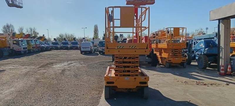 Haulotte Compact 14 - 14 m, electric - Ψαλιδωτό ανυψωτικό: φωτογραφία 3 Haulotte Compact 14 - 14 m, electric - Ψαλιδωτό ανυψωτικό: φωτογραφία 3