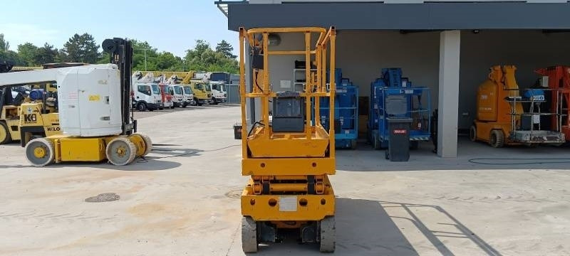 Haulotte Compact 8 - 8m, electric - Ψαλιδωτό ανυψωτικό: φωτογραφία 3 Haulotte Compact 8 - 8m, electric - Ψαλιδωτό ανυψωτικό: φωτογραφία 3