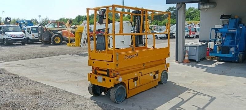 Haulotte Compact 8 - 8m, electric - Ψαλιδωτό ανυψωτικό: φωτογραφία 2 Haulotte Compact 8 - 8m, electric - Ψαλιδωτό ανυψωτικό: φωτογραφία 2
