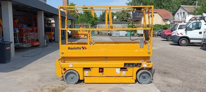 Haulotte Compact 8 - 8m, electric - Ψαλιδωτό ανυψωτικό: φωτογραφία 4 Haulotte Compact 8 - 8m, electric - Ψαλιδωτό ανυψωτικό: φωτογραφία 4
