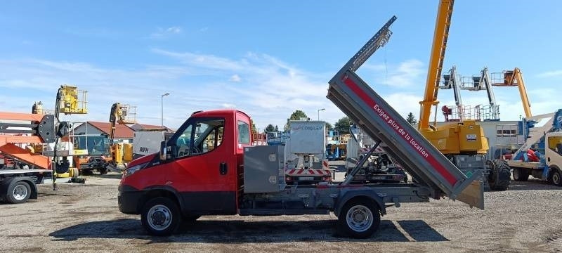 Iveco 35C13 - Tipper - Φορτηγό ανατρεπόμενο: φωτογραφία 2 Iveco 35C13 - Tipper - Φορτηγό ανατρεπόμενο: φωτογραφία 2