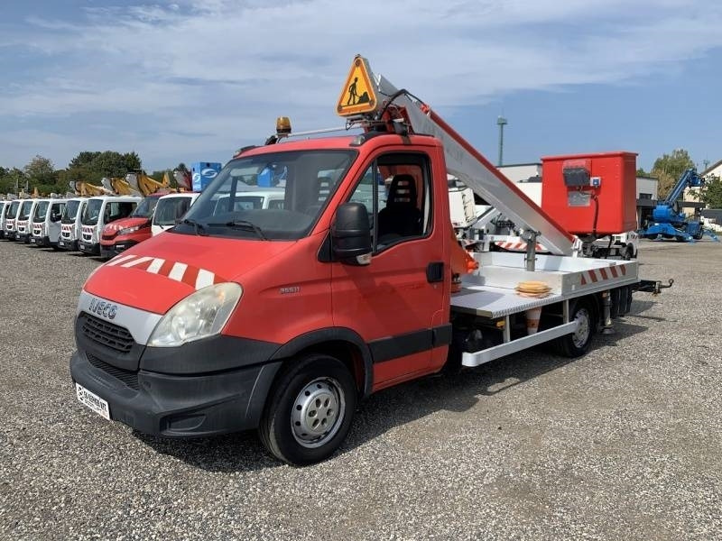 Iveco Daily Multitel 160 ALU DS - 16m - Φορτηγό με εναέρια πλατφόρμα: φωτογραφία 2 Iveco Daily Multitel 160 ALU DS - 16m - Φορτηγό με εναέρια πλατφόρμα: φωτογραφία 2