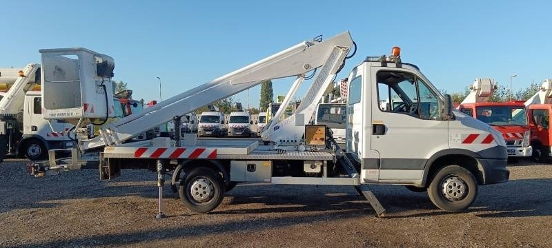 Iveco Daily Multitel 160 ALU DS - 16m - Φορτηγό με εναέρια πλατφόρμα: φωτογραφία 4 Iveco Daily Multitel 160 ALU DS - 16m - Φορτηγό με εναέρια πλατφόρμα: φωτογραφία 4