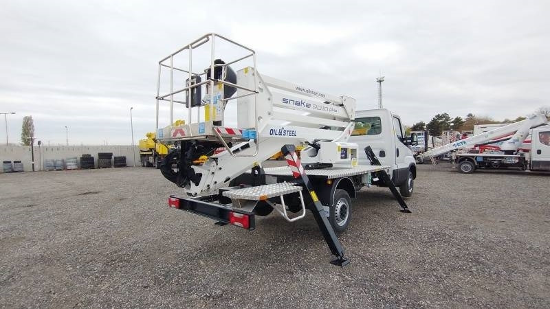 Καινούριο Φορτηγό με εναέρια πλατφόρμα Iveco Daily Oil&Steel Snake 2010 Plus - 20 m - 250 kg: φωτογραφία 6 Καινούριο Φορτηγό με εναέρια πλατφόρμα Iveco Daily Oil&Steel Snake 2010 Plus - 20 m - 250 kg: φωτογραφία 6