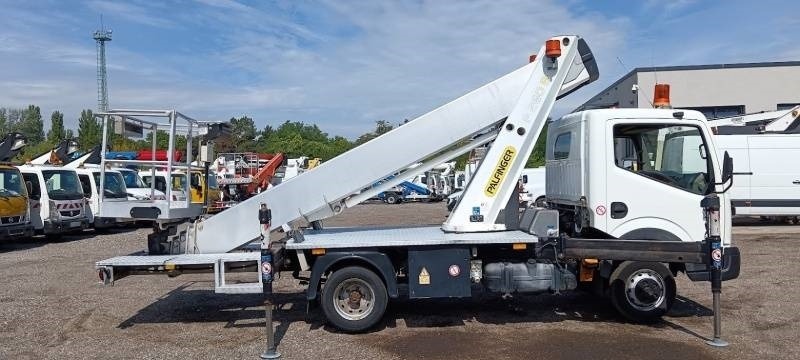 Nissan Cabstar Palfinger P260B - 25,6 m - 230 kg  - Φορτηγό με εναέρια πλατφόρμα: φωτογραφία 4 Nissan Cabstar Palfinger P260B - 25,6 m - 230 kg  - Φορτηγό με εναέρια πλατφόρμα: φωτογραφία 4