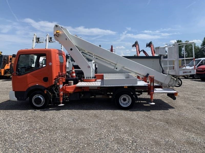 Nissan Cabstar Ruthmann-Steiger TB220 - 22,1m - 200 kg - Φορτηγό με εναέρια πλατφόρμα: φωτογραφία 4 Nissan Cabstar Ruthmann-Steiger TB220 - 22,1m - 200 kg - Φορτηγό με εναέρια πλατφόρμα: φωτογραφία 4