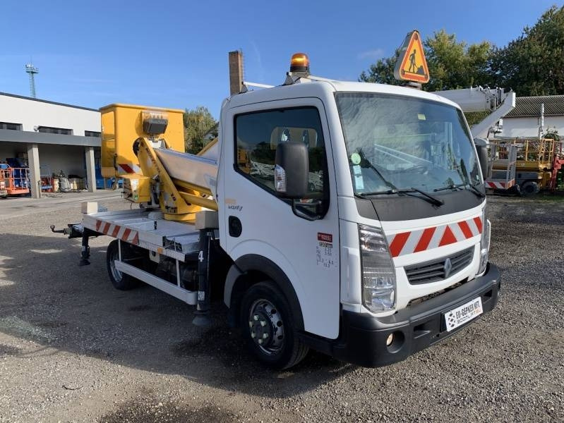 Φορτηγό με εναέρια πλατφόρμα Renault Maxity Multitel MX200 - 20 m: φωτογραφία 1