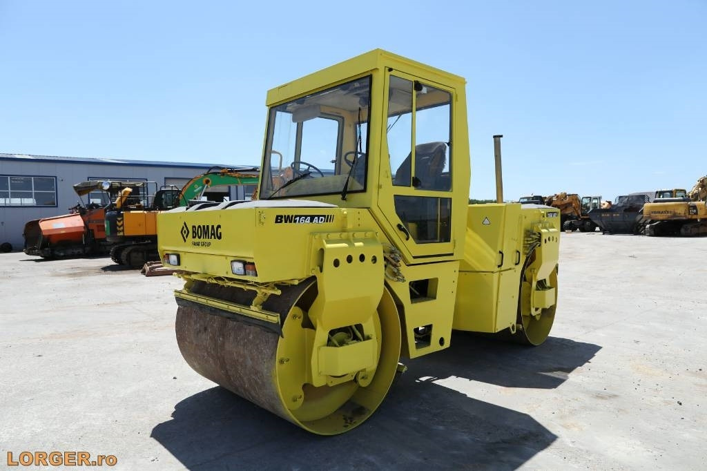 Ασφαλτικός οδοστρωτήρας Bomag BW 164 AD: φωτογραφία 7