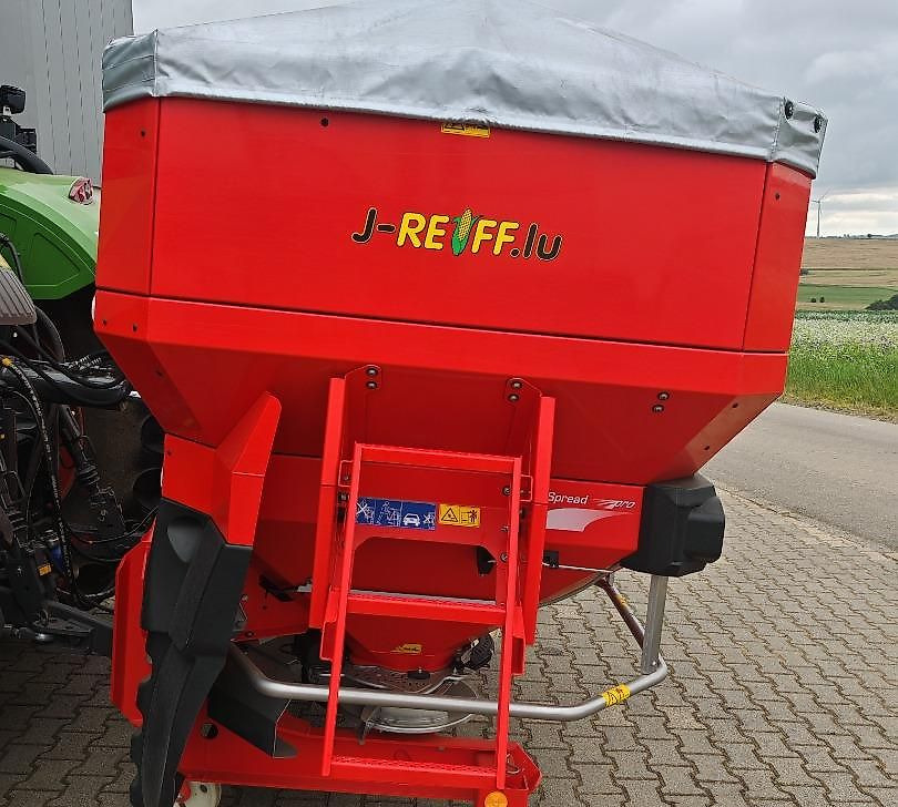 J.Reiff Sarl
Herr Stefan Neukirch - 77 Z.I in den - Λιπασματοδιανομέας: φωτογραφία 3 J.Reiff Sarl
Herr Stefan Neukirch - 77 Z.I in den - Λιπασματοδιανομέας: φωτογραφία 3