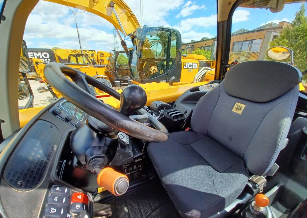 JCB 560-80 Agri Plus - Τηλεσκοπικός φορτωτής: φωτογραφία 5 JCB 560-80 Agri Plus - Τηλεσκοπικός φορτωτής: φωτογραφία 5
