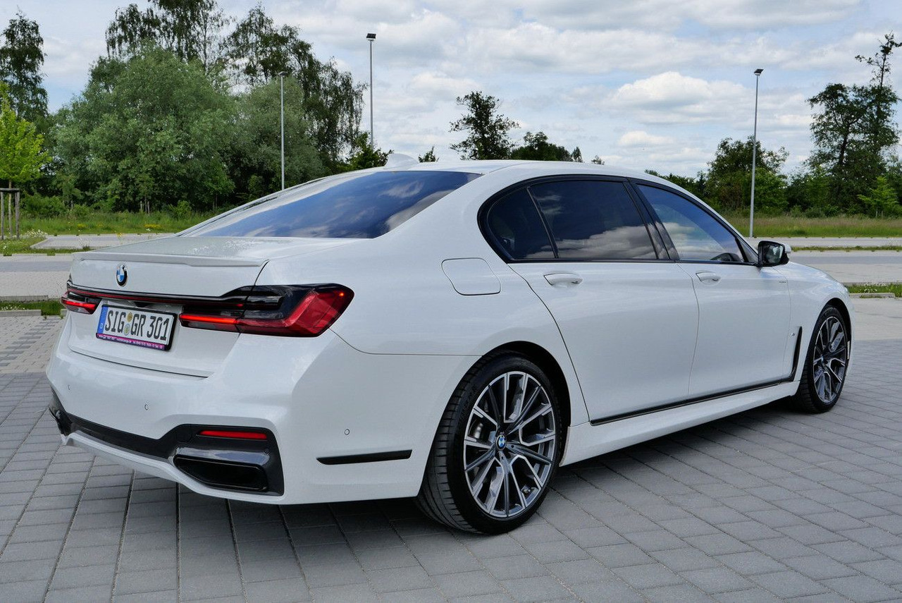 BMW 730Ld XDRIVE /VOLL/REAR ENTERT. /LANGSTRECKE 48V - Λιμουζίνα/ Sedan: φωτογραφία 4 BMW 730Ld XDRIVE /VOLL/REAR ENTERT. /LANGSTRECKE 48V - Λιμουζίνα/ Sedan: φωτογραφία 4