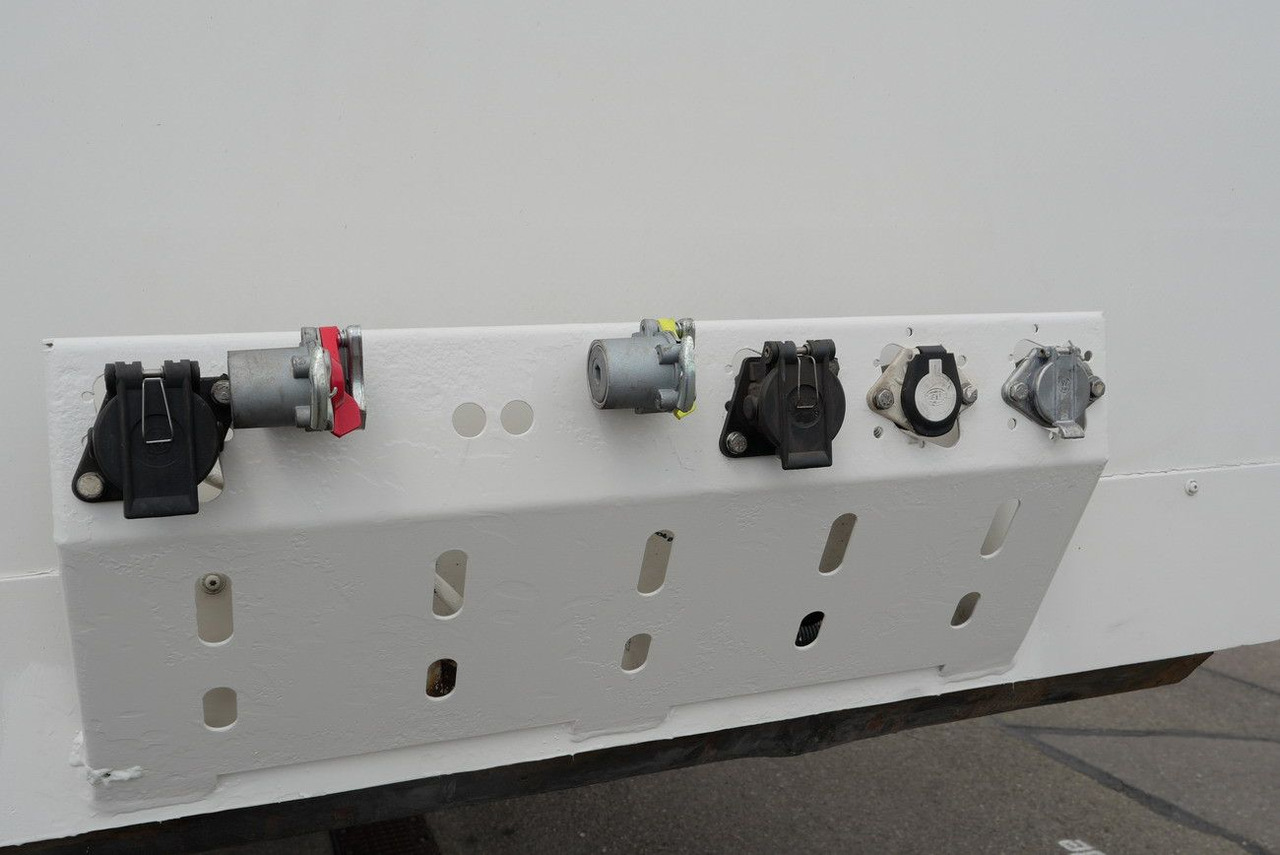 Επικαθήμενο κόφα EKERI T3-A /SEITLICHE TÜREN /FALTWAND 2700 mm: φωτογραφία 14