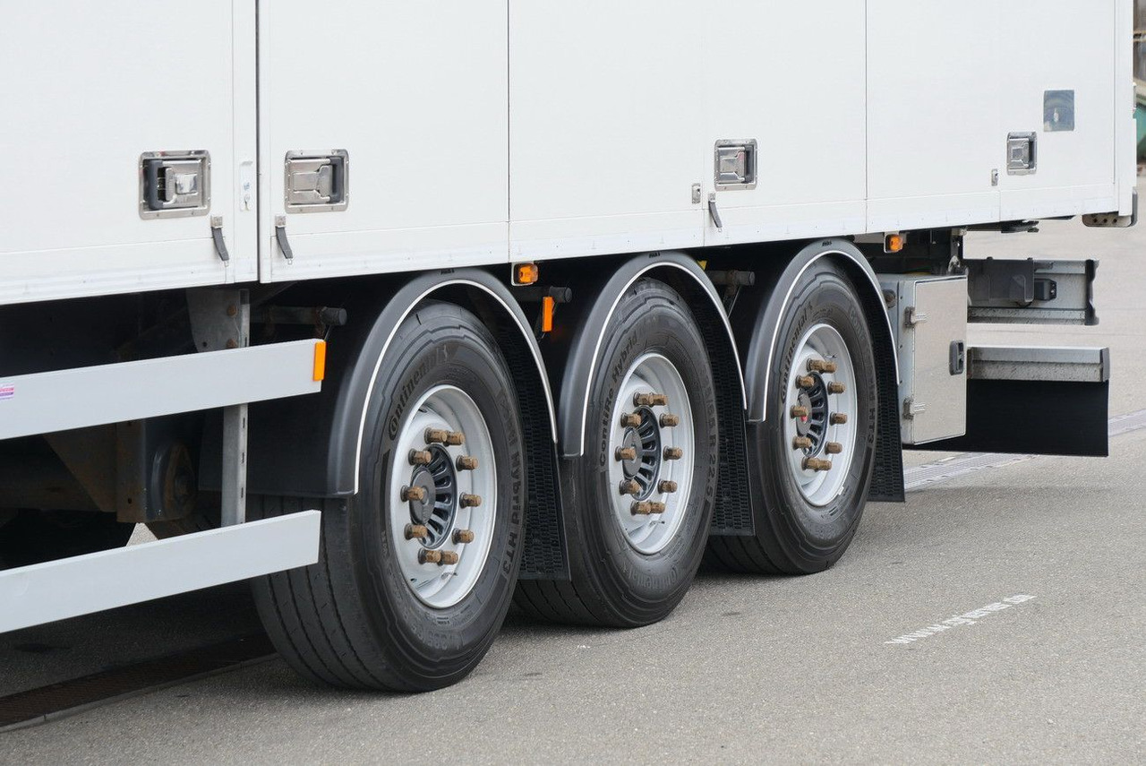 Επικαθήμενο κόφα EKERI T3-A /SEITLICHE TÜREN /FALTWAND 2700 mm: φωτογραφία 7